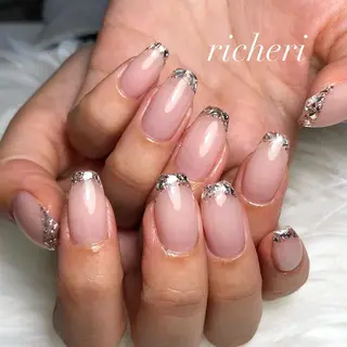ミディアム ネイル richeri beautyのネイルデザイン
