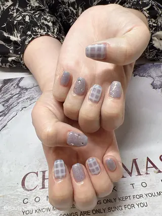 ネイル Guarendo錦糸町店所属・ガレンドウ 白澤 愛子のネイルデザイン