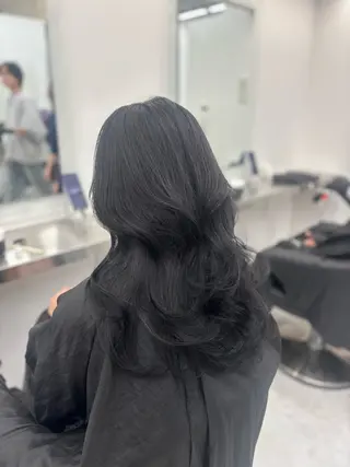 ロング カラー 韓国風暗髪ヘア🤍 🫧MIREIのヘアスタイル