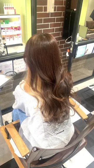 ロング ブリーチなしダブル/ レイヤーカット 小棹のヘアスタイル