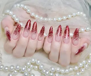 ネイル Queenie 🦋のネイルデザイン