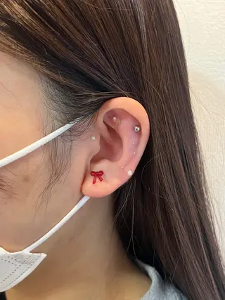 マツエク・LED・まつげパーマ専門店EyeWish所属・shiori/耳ツボ /美眉/まつ毛パーマのマツエク・マツパデザイン