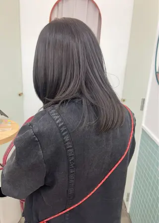 ミディアム レイヤー/ケアパーマ /ニュアンス/モードのヘアスタイル