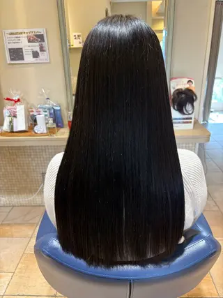 ロング カラー 藤本 早耶のヘアスタイル