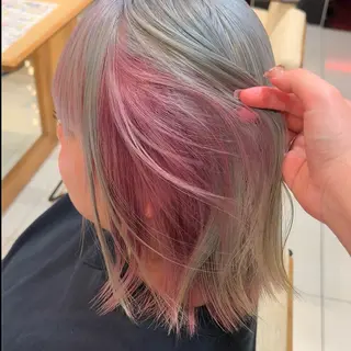 ショート カラー mitsuki🎀 ブリーチ/エクステのヘアスタイル