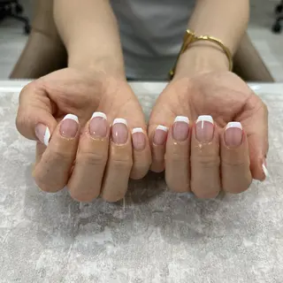 ネイル 大島 玲奈のネイルデザイン