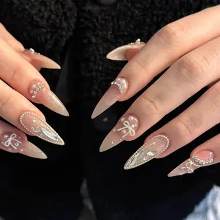 ネイル Lino'b所属・Lino'b@ Airiのネイルデザイン