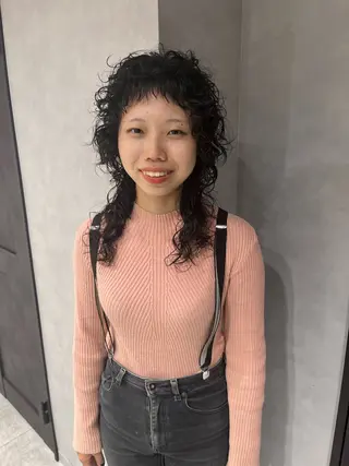 ミディアム パーマ NYLON.所属・ブリーチ/縮毛矯正 ❤️‍🔥シンノスケのヘアスタイル