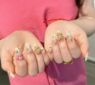 ネイル 🍑 momo_nailのネイルデザイン