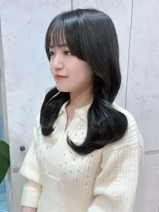 セミロング カラー moeka レイヤー /艶カラー/韓国のヘアスタイル