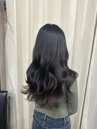 ロング 坂本 小春のヘアスタイル