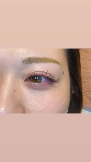 マツエク・マツパ beauty＆eyelush　RADIANCE所属・manaka .Tのマツエク・マツパデザイン