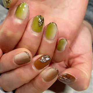 ネイル 東 千夏のネイルデザイン