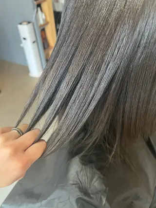 ミディアム カラー ALBAfromAletta所属・ALBAfrom Aletta❁久木のヘアスタイル