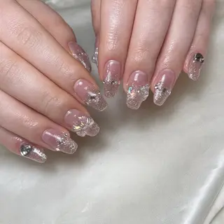 ネイル S LOUNGE NAIL所属・パーツたくさん🍓 SUMIのネイルデザイン