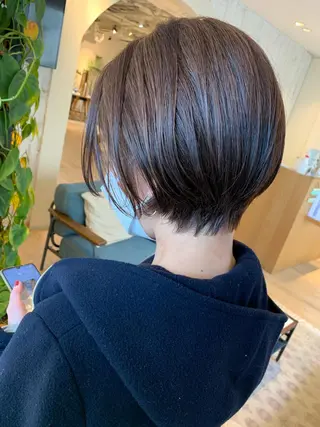 ショート カラー 白髪ぼかしハイライト 柳川拓哉のヘアスタイル