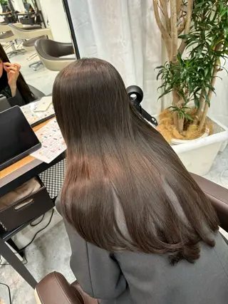ロング 稲川 弥生のヘアスタイル