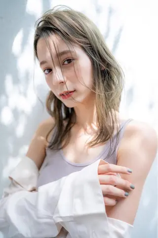 ミディアム カラー INTRO.by Fi-Ne所属・韓国ヘア 店長NEGIのヘアスタイル