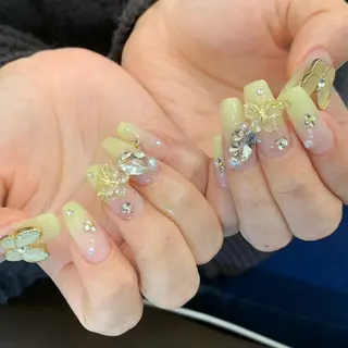 ネイル bloom beaute北堀江所属・murakami Kiyomiのネイルデザイン