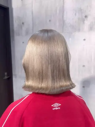 ミディアム カラー 心斎橋ハイトーン特化 midori🍀のヘアスタイル