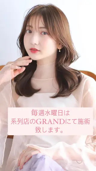 セミロング カラー ショートボブ/ 無料カット/荒砂のヘアスタイル