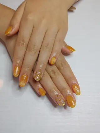 ネイル étoile(エトワール)所属・山田 可愛のネイルデザイン