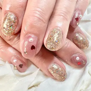 ネイル キャンアイドレッシー六本木店所属・MIKA/耳ツボ /マグネットネイルのネイルデザイン