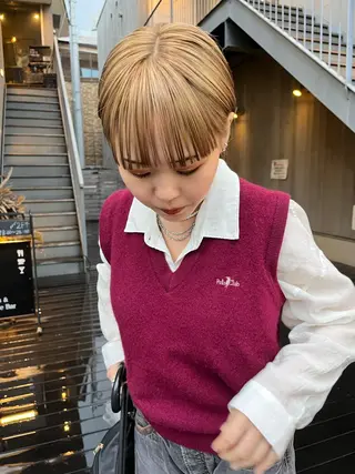 ショート カラー 似合わせレイヤー 海外風レイヤーmioのヘアスタイル