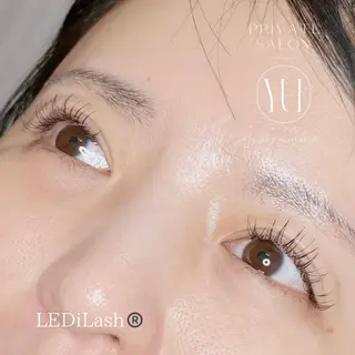 マツエク・マツパ 1ヶ月後も半分残る 高持続LEDエクステのマツエク・マツパデザイン