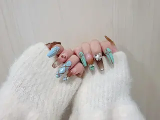 ネイル ☁️Minmin Tsuki💙🩵のネイルデザイン