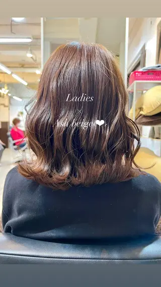 セミロング カラー 大人女性ぼかし メンズ強化🦙平作のヘアスタイル