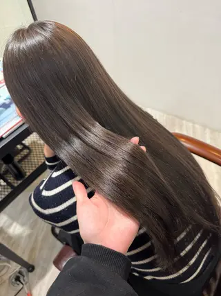 ロング カラー 美髪✨艶髪✨髪質改善 カラー特化❣大石優奈のヘアスタイル