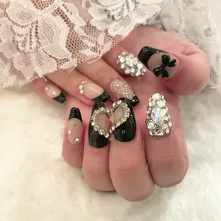 ネイル ドライヘッドスパ 名古屋駅徒歩5分のエステ・リラクイメージ