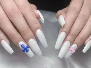 ネイル ルラワンネイル エンのネイルデザイン