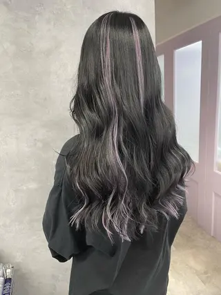 ロング カラー オフホワイトアンドなんば所属・福西 洋斗のヘアスタイル