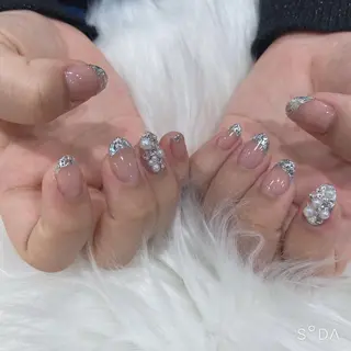 ネイル T-Rich所属・高野 沙玖良のネイルデザイン