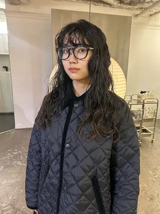 ロング パーマ CACHE'所属・中谷 友莉花のヘアスタイル
