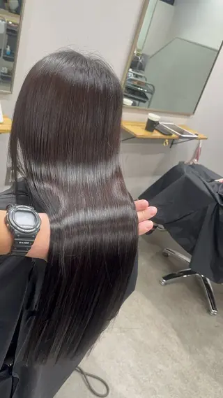 ロング juhl/髪質改善/ 縮毛矯正/遠藤航平のヘアスタイル