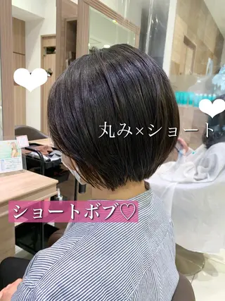 ショート ショート、ボブ/ 川鍋薫のヘアスタイル