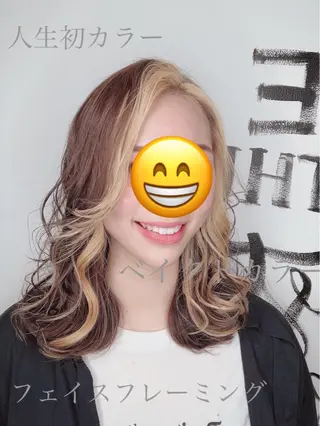 セミロング エクステ・髪質改善・ ブリーチ・吉田大介のヘアスタイル