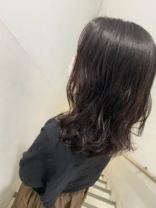 セミロング パーマ ✨くびれスタイル✨️ 戸嶋穂乃香のヘアスタイル