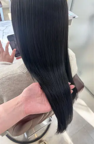 ロング カラー 髪質改善/縮毛矯正‎ ‎ｸﾏｶﾞｲｴﾐｶ‎のヘアスタイル