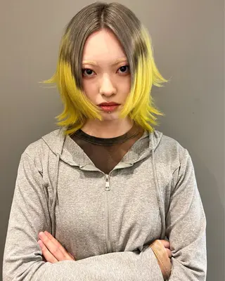 ミディアム カラー haco＋所属・圧倒的デザイン力 店長🎨RENAのヘアスタイル