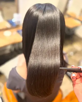 ミディアム 艶髪/レイヤー 🦋MIYUUのヘアスタイル