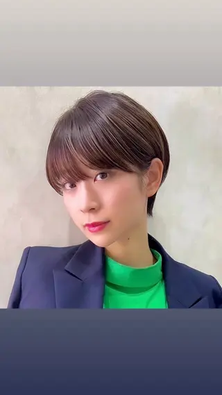 ショート ボブ・レイヤー 田中 励也のヘアスタイル