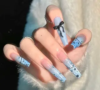 ネイル Em ma高田马場のネイルデザイン