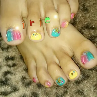 カラー パーマ ヘアアレンジ メンズ キッズ ネイル Hair salon Irie所属・與儀 知佳のネイルデザイン