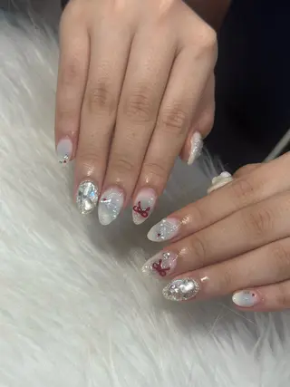 ネイル LAVISH nanamiのネイルデザイン