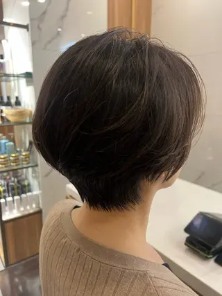 ショート 村中 逸紀のヘアスタイル
