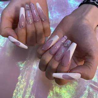 ネイル Amber21.所属・Nagahama Akariのネイルデザイン